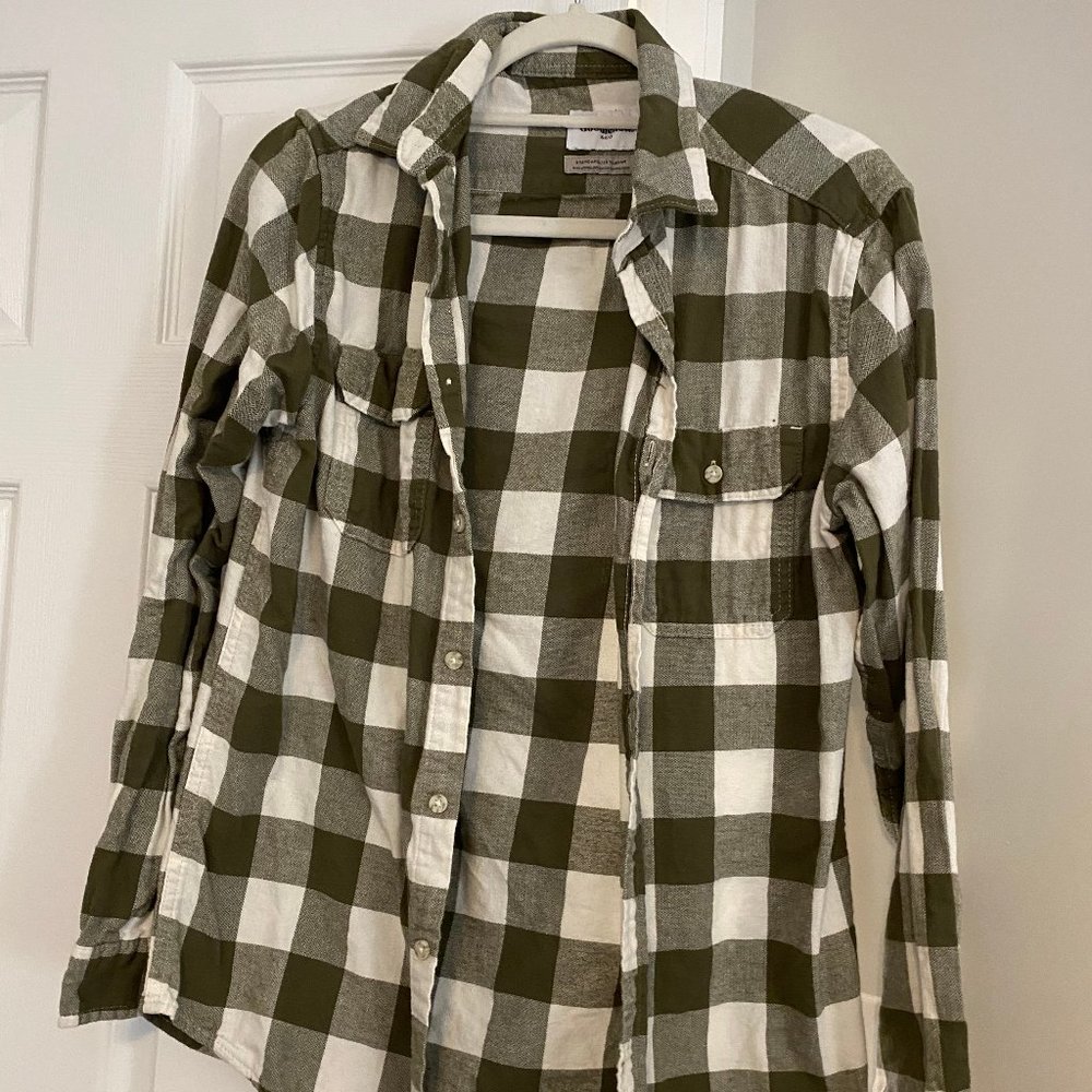 Men's Plaid Button Down